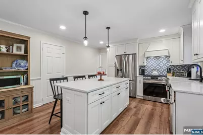 4 Holyoke Road, Wayne, NJ 07470 - Photo 14