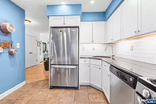 6 New Bedford Road D, West Milford, NJ 07480 - Photo 8