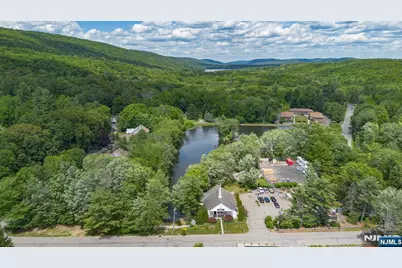 6 New Bedford Road D #D, West Milford, NJ 07480 - Photo 22