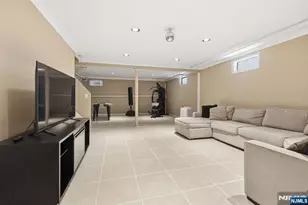 21 Morley Ln, Bloomfield, NJ 07003 - Photo 24