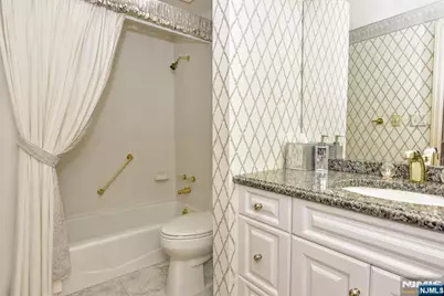 1360 Hamburg Turnpike 207 #207, Wayne, NJ 07470 - Photo 18