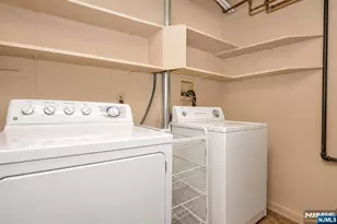 1360 Hamburg Turnpike 207, Wayne, NJ 07470 - Photo 20