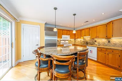 43 Morning Watch Road, Wayne, NJ 07470 - Photo 20