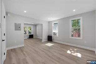 534 Morris St, Orange, NJ 07050 - Photo 12