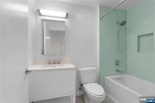 24 Ave At Port Imperial 404, West New York, NJ 07093 - Photo 42