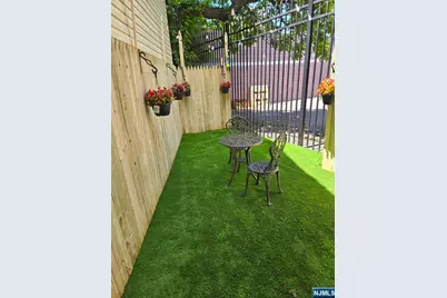 705 15th Street, Newark, NJ 07103 - Photo 38
