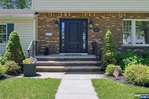 2430 Cleveland Ave, Washington Township, NJ 07676 - Photo 4