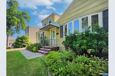 747 Brookside Road, Rahway, NJ 07065 - Photo 4