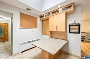 327 Hil Ray Ave, Wyckoff Township, NJ 07481 - Photo 18