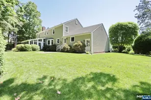 543 Hague Ct, Oradell, NJ 07649 - Photo 36