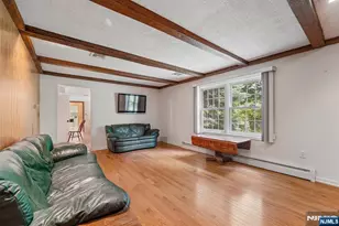 62 Parkway, Rochelle Park Township, NJ 07662 - Photo 6