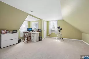 40 Elmwood Rd, Florham Park, NJ 07932 - Photo 22