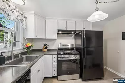 40 Elmwood Road, Florham Park, NJ 07932 - Photo 12