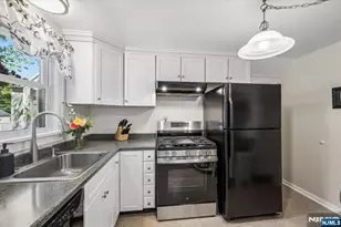 40 Elmwood Rd, Florham Park, NJ 07932 - Photo 12