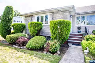 560 Boulevard, New Milford, NJ 07646 - Photo 6