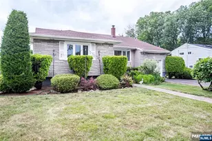 560 Boulevard, New Milford, NJ 07646 - Photo 2