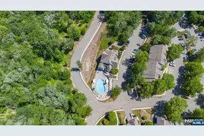 1005 Chatfield Drive, Pequannock Township, NJ 07444 - Photo 24