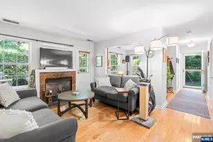 1005 Chatfield Dr, Pequannock Township, NJ 07444 - Photo 2
