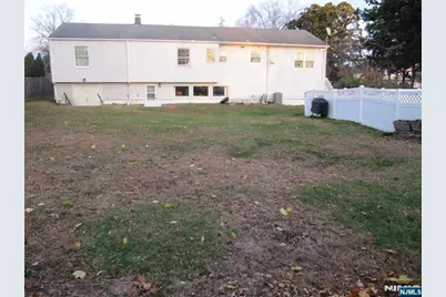37 Atwood Place, Wayne, NJ 07470 - Photo 12