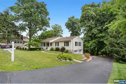 40 Shadowy Lane, West Milford, NJ 07480 - Photo 8