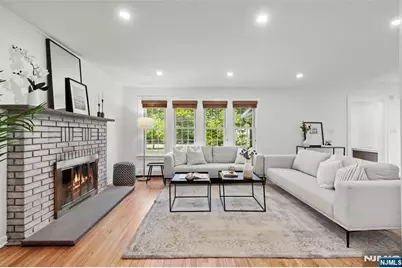 225 Walnut Street, Livingston, NJ 07039 - Photo 2