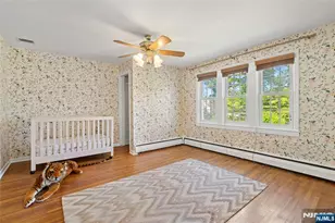 225 Walnut St, Livingston, NJ 07039 - Photo 14