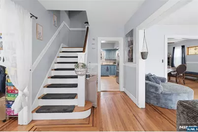 85 Dumont Avenue, Clifton, NJ 07013 - Photo 4