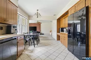 23 Jan River Dr, Upper Saddle River, NJ 07458 - Photo 18