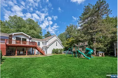 24 Vanderbeck Lane, Mahwah, NJ 07430 - Photo 34