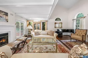 24 Vanderbeck Ln, Mahwah, NJ 07430 - Photo 8