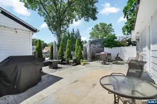 25 Parker Ave, Rochelle Park Township, NJ 07662 - Photo 24