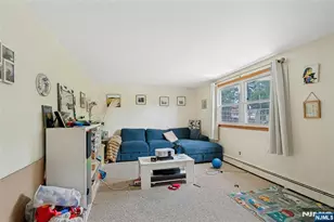 4 Royal Ave, Hawthorne, NJ 07506 - Photo 12