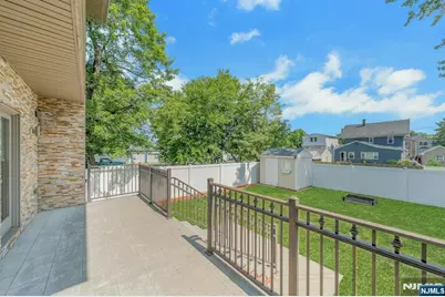 505 Post Avenue, Lyndhurst Township, NJ 07071 - Photo 36