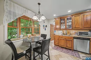 102 Belleview Ave, Butler, NJ 07405 - Photo 6