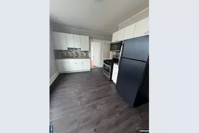 395 Madison Avenue, Paterson, NJ 07524 - Photo 4