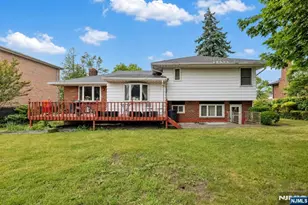 545 Summit St, Englewood Cliffs, NJ 07632 - Photo 18
