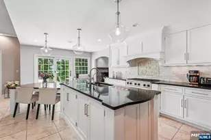 650 Fairview Pl, Wyckoff Township, NJ 07481 - Photo 10