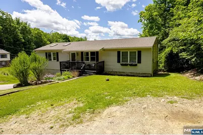 1 Bantry Court, Vernon, NJ 07422 - Photo 4