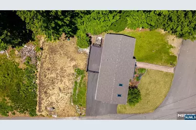 1 Bantry Court, Vernon, NJ 07422 - Photo 38