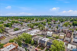 202 Eastern Pkwy, Newark, NJ 07106 - Photo 14