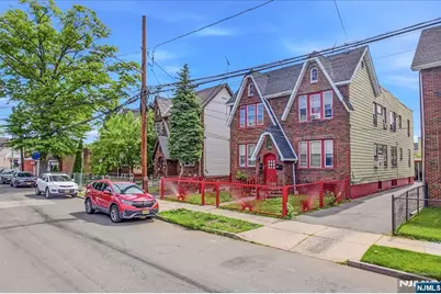 202 Eastern Parkway, Newark, NJ 07106 - Photo 2