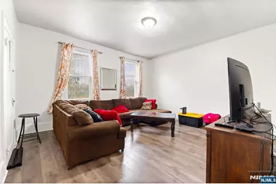 92 S Devine Street, Newark, NJ 07106 - Photo 10