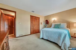 86 Willowbrook Ct, Paramus, NJ 07652 - Photo 26