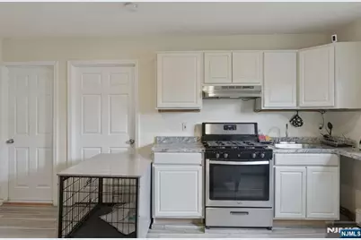 172-174 Carroll Street, Paterson, NJ 07501 - Photo 10