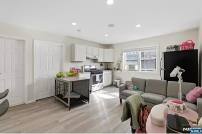 172-174 Carroll Street, Paterson, NJ 07501 - Photo 4