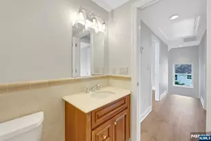32 Bellows Ln, Montville Township, NJ 07082 - Photo 34