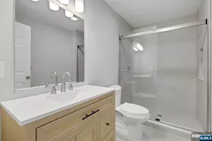 32 Bellows Ln, Montville Township, NJ 07082 - Photo 24