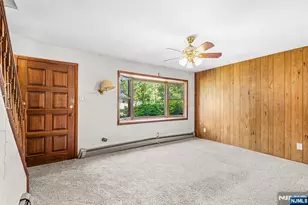 354 Terhune Ave, Paramus, NJ 07652 - Photo 12