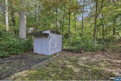8 Woodland Road, Ringwood, NJ 07456 - Photo 22