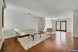 71 View St, Bergenfield, NJ 07621 - Photo 34